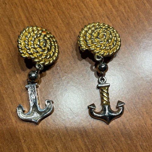 Vintage women's earrings like new, 3 sets