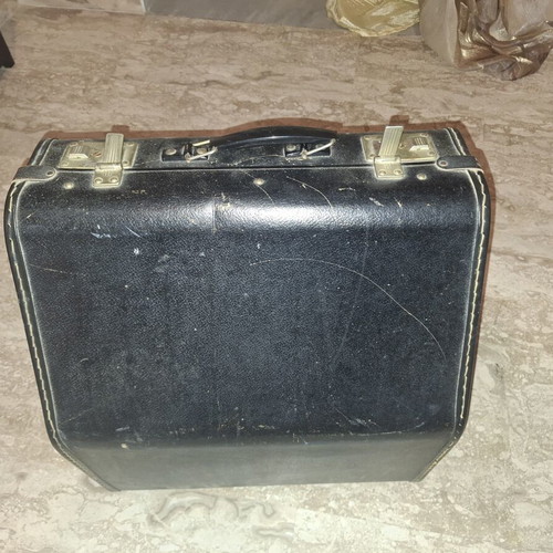 Weltmeister Stella accordion with 32 bass buttons