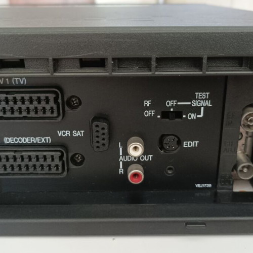 Panasonic NV-HD670EG Hi-Fi Stereo VCR 6-Head VHS S-VHS