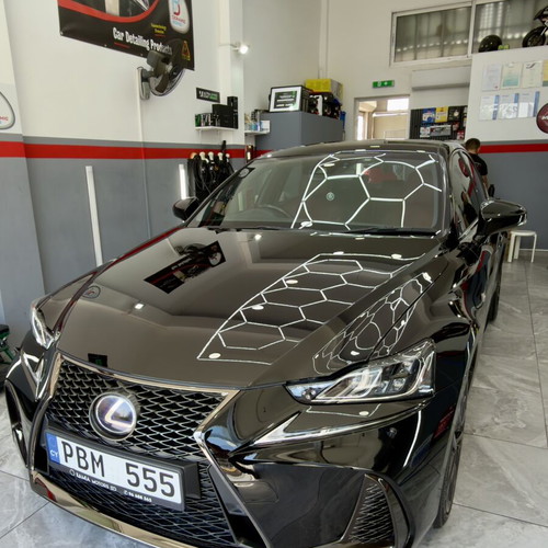 Lexus IS300h F Sport hybrid car like new 2017 model