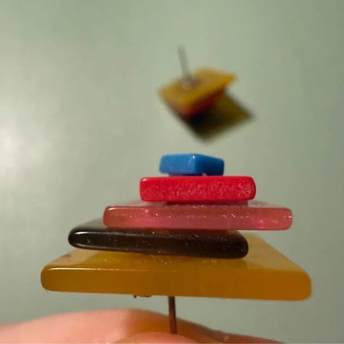 Pop style earrings like new, square multicolor