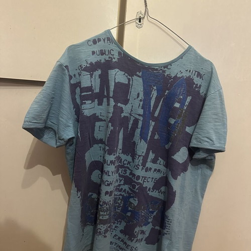 Broadway NYC Fashion light blue graphic T-shirt, large