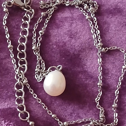 Steel stainless necklace with genuine pearl, 42 cm, like new