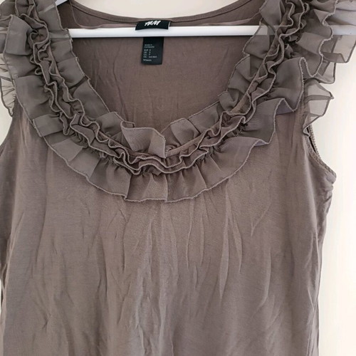H&M blouse used, size Small, brown smokey
