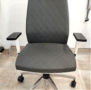Διευθυντική καρέκλα γραφείου (ολοκαίνουργια)