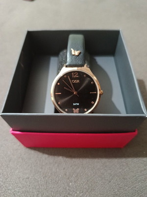 Loisir Rockheart women's watch with metal bracelet, new