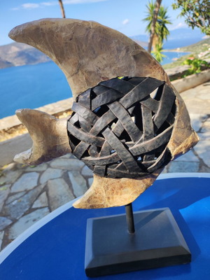 Table decorative fish used, 40 cm height and 30 cm width