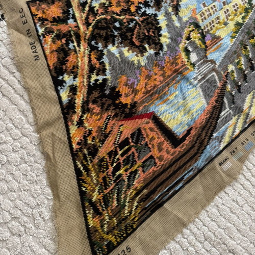 Vintage embroidery decoration 60x125 like new