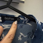 Boohoo women's blouse new, blue multicolor, size XS