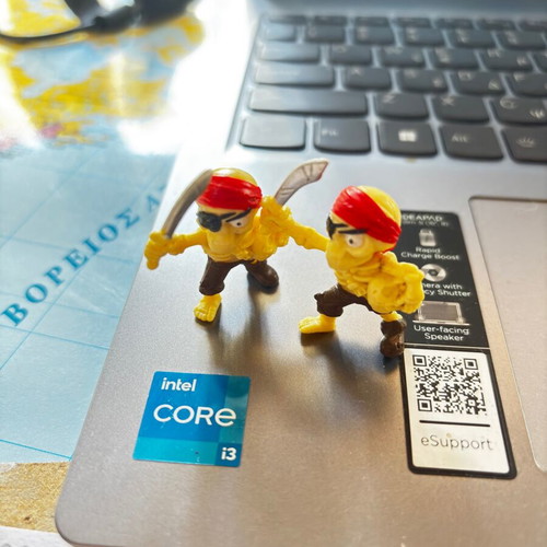 Pirate figures, small
