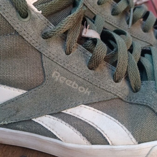 Reebok casual shoes size 42 used, green