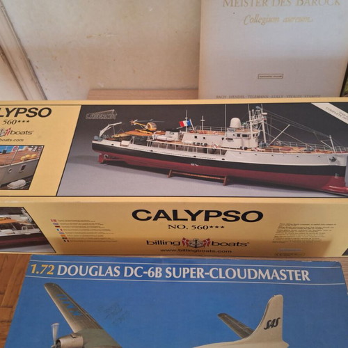 Douglas DC-6B Super-Cloudmaster model kit new, vintage aeromodelling