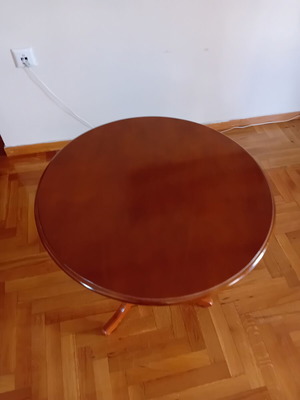 Wooden side table like new