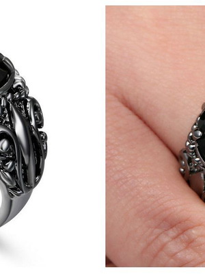 Black Ring with Large Artificial Sapphire like new
