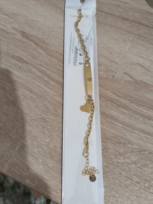 Gold bracelet new
