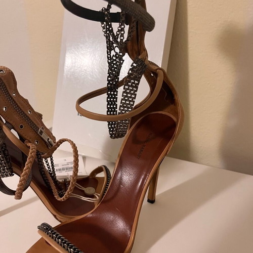 Isabel Marant leather sandals with chains and zipper, like new