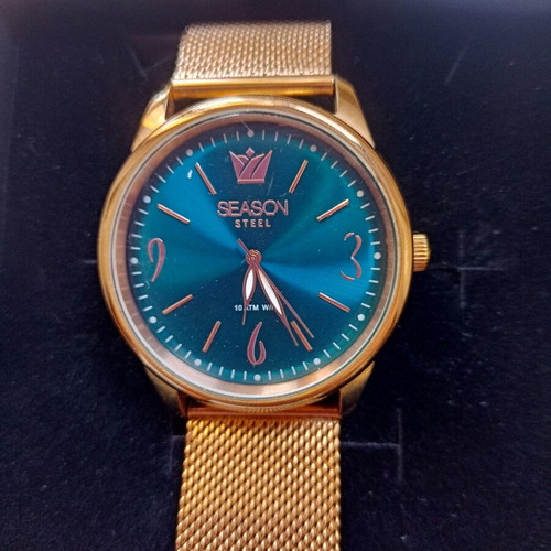 Season Steel women's watch with mesh bracelet, rose gold and petrol dial, like new