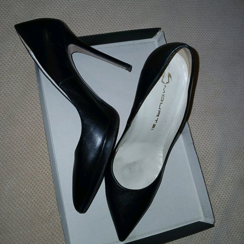 Mourtzi Black Classic Pumps used, heel height 11cm