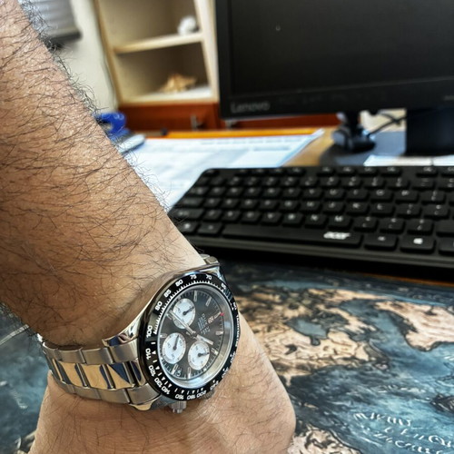 Duxot men's watch like new with sapphire crystal and waterproof