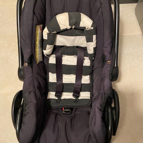 Baby egg car seat like new