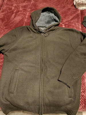 Men's knitted cardigan new, size XXL, black with fur lining