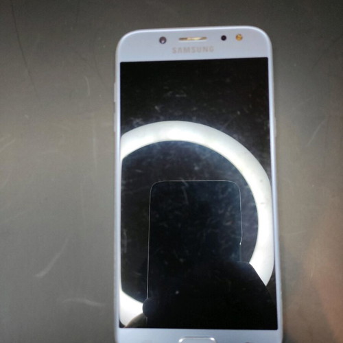 Samsung J530 smartphone used for parts not charging