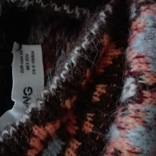 Mango sweater new with tags, brown and red
