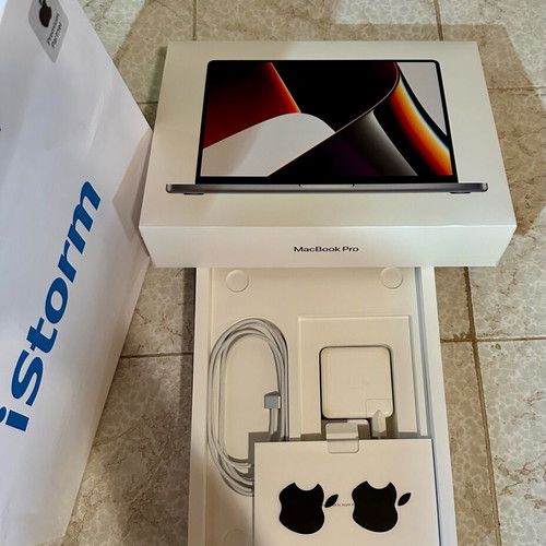 MacBook Pro 14" M1 Pro 2021 16GB RAM 500GB SSD like new