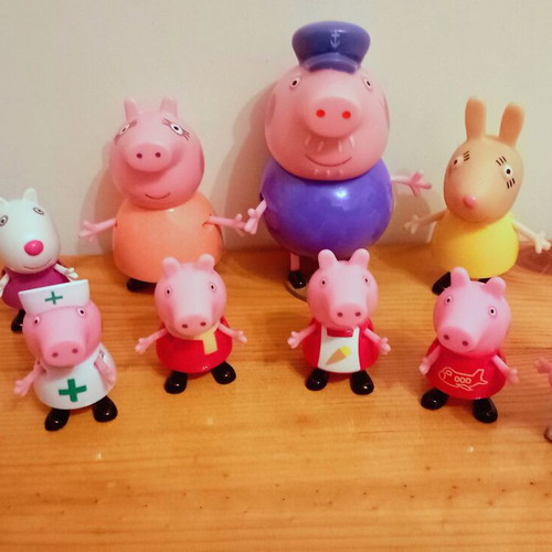 Peppa Pig figures set of 10, like new