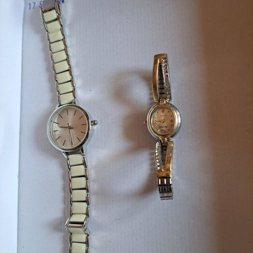 Watches various new, pack of 11 with one Seiko