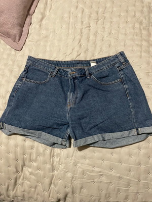 Σορτσάκι τζιν H&M μεταχειρισμένο, μέγεθος XL, μπλε