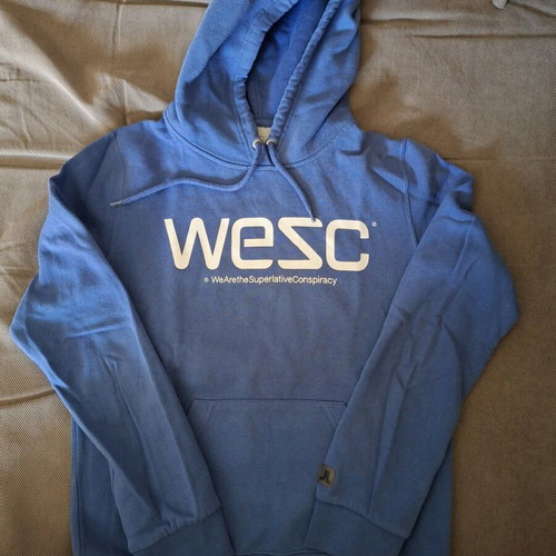 Wesc sweatshirt blue size Small like new