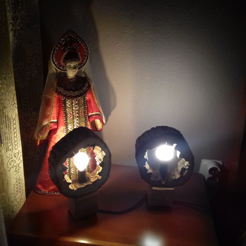Set of handmade tree trunk lamps, new