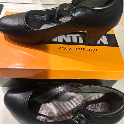 Antrin black dance shoes size 38 like new