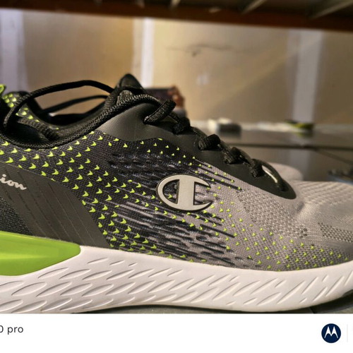 Champion athletic shoes used with memory foam, gray and green