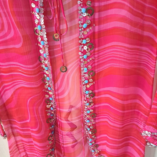 Women's caftan new, fuchsia-pink muslin with sequins and stones