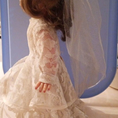 Collectible bride doll used, Kehagias company 1974