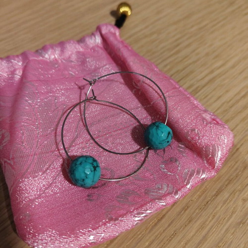 Silver earrings with semi-precious stones new, turquoise