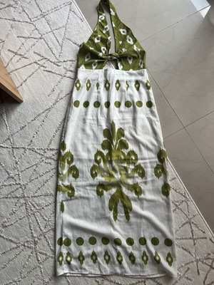 Shein dress printed polyester fabric, like new, size M