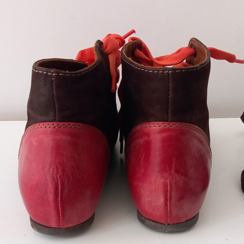 Chaniotakis flat boots used size 37 brown and red