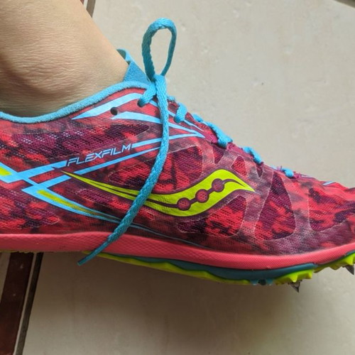 Saucony Ballista track spikes like new, size 38.5, multicolor