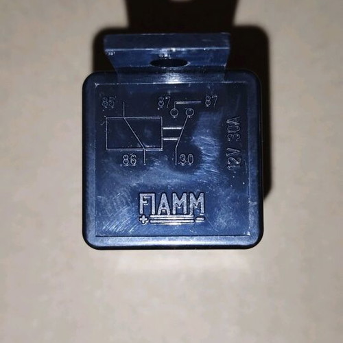 Car relay 5 pin FIAMM new, 12V 30A, pack of 6
