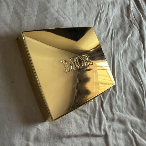 Dior eyeshadow palette like new, authentic product