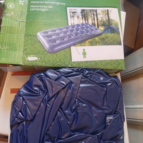 Camping set with Carrefour inflatable mattress and foldable water container new