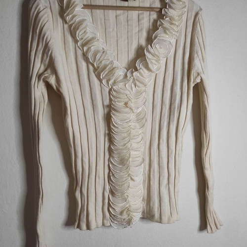 Vintage blouse with ruffles like new, beige, size M