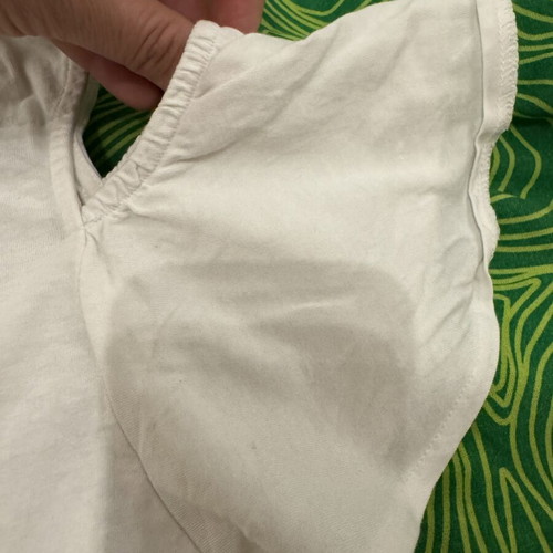Benetton girls' t-shirt 130cm white like new for 3-4 years