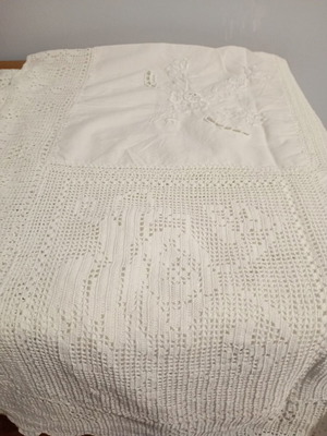Handmade tablecloth new