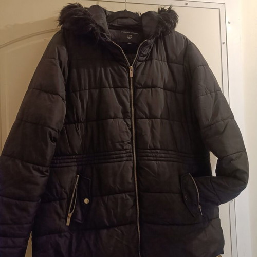 Dorothy Perkins women's jacket used black 4XL with small stain