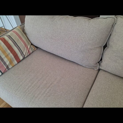 Kave Home three-seater sofa 210x90 cm