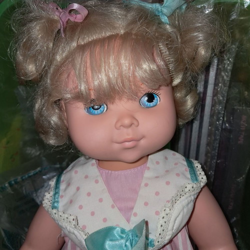 Vintage Baby Wanna Walk Hasbro 1991 doll used